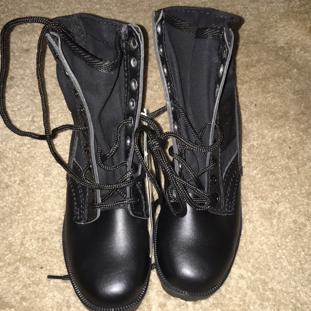 Jungle marching band boots